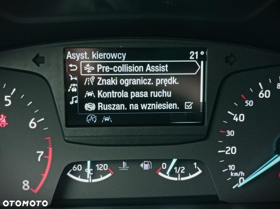 Ford Focus - 21