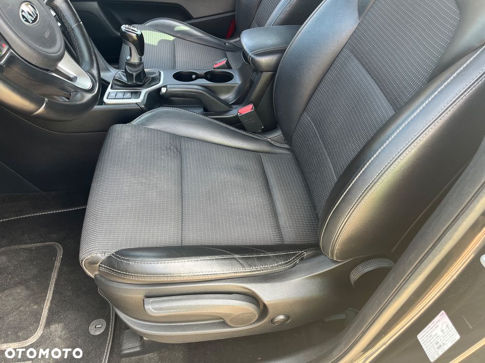 Kia Sportage 1.6 GDI L Business Line Plus 2WD - 6