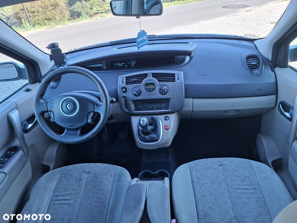 Renault 5 - 6