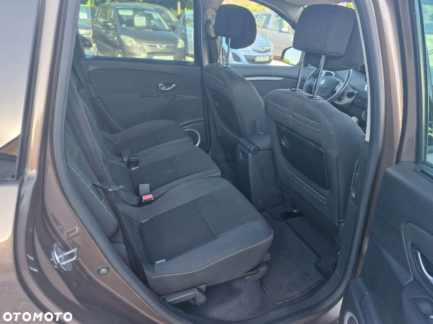 Renault Grand Scenic - 21