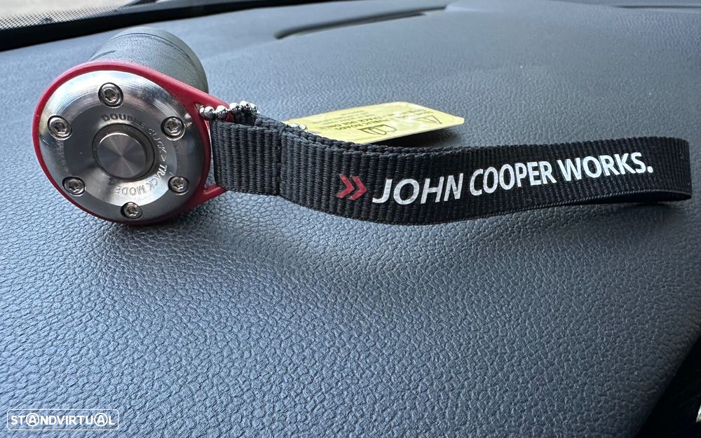 MINI 3 Portas John Cooper Works Auto Desportiva - 45