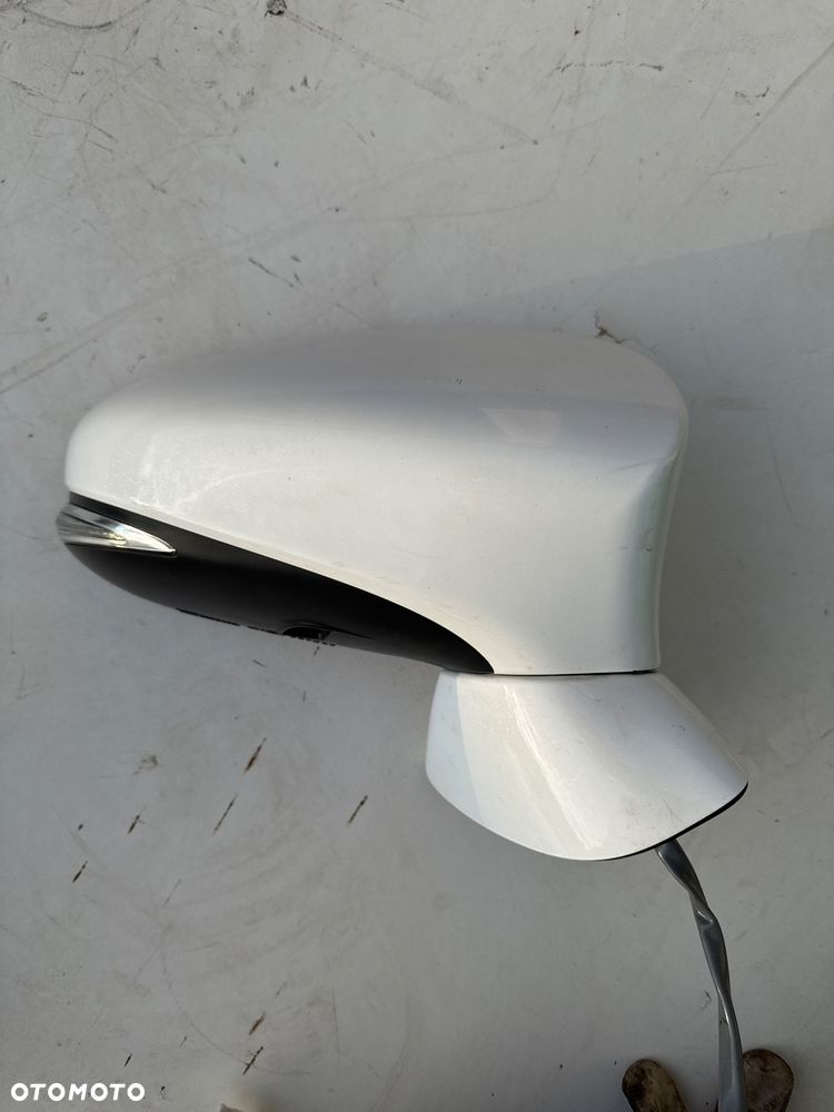 Lusterko lewe prawe Lexus rc 350 Rcf kolor 083  usa 13 pin - 5