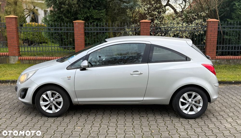 Opel Corsa 1.2 16V Energy - 8