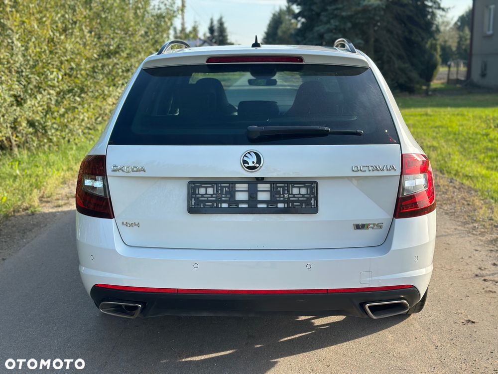 Skoda Octavia 2.0 TDI 4x4 RS Challenge DSG - 37