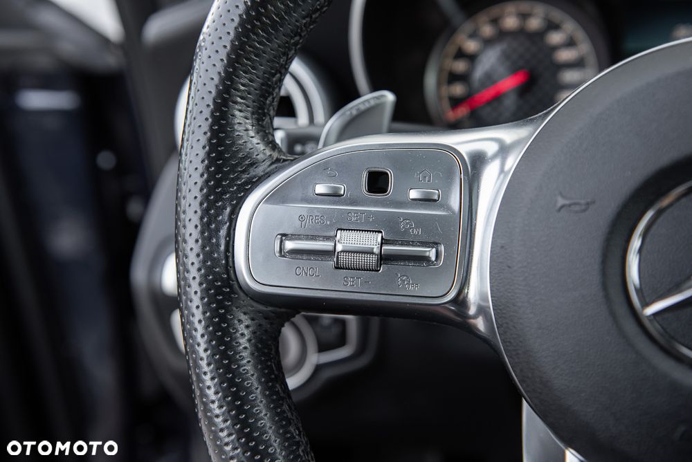 Mercedes-Benz Klasa C AMG 43 4Matic 9G-TRONIC - 20