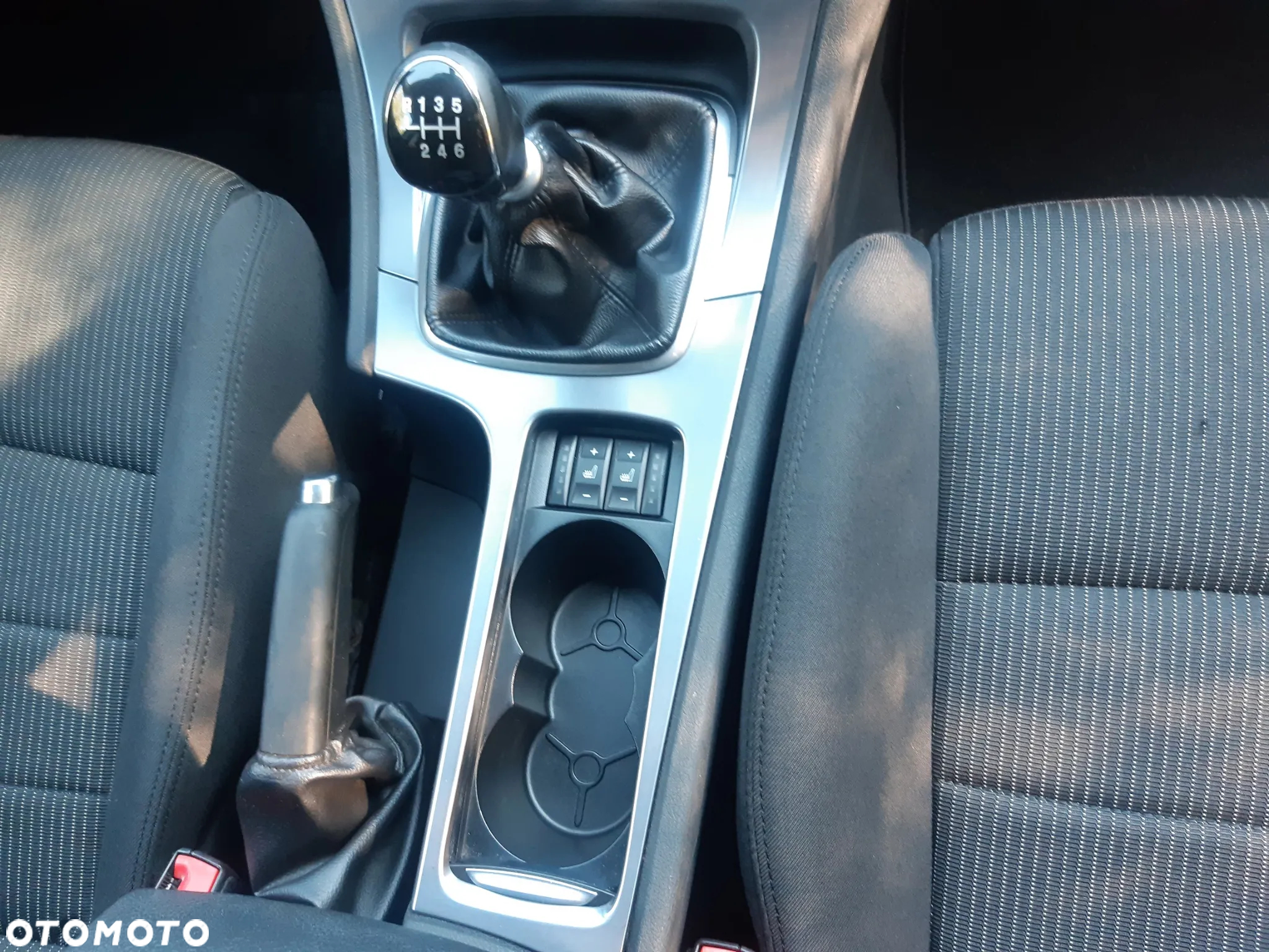 Ford Mondeo 2.0 TDCI Titanium - 10
