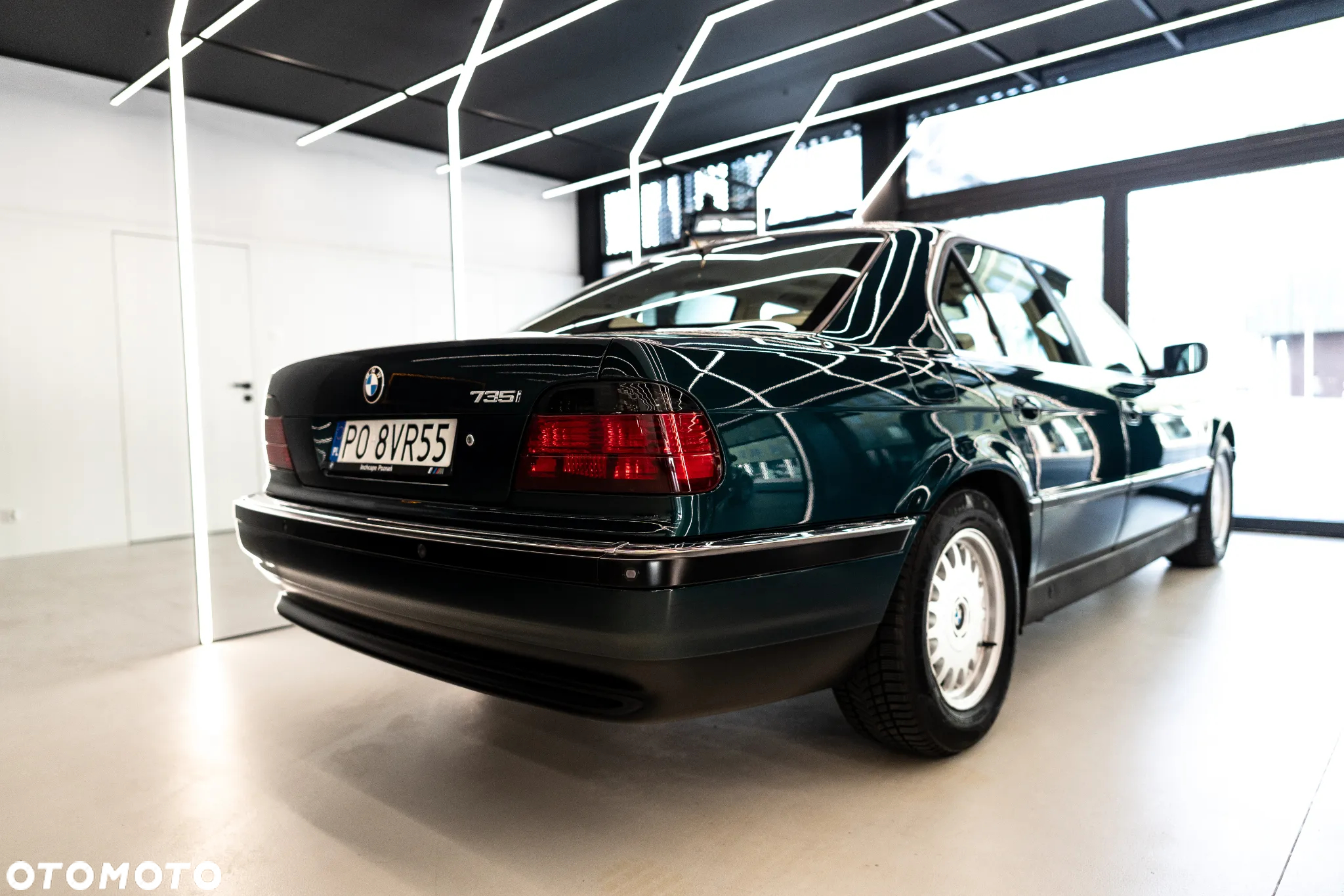 BMW Seria 7 735i - 7