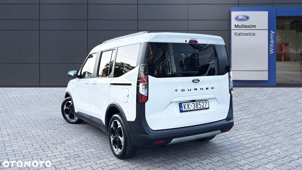 Ford Tourneo Courier - 3
