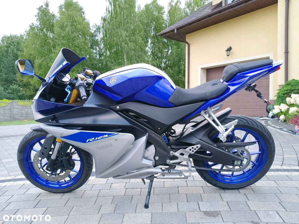 Yamaha YZF - 2