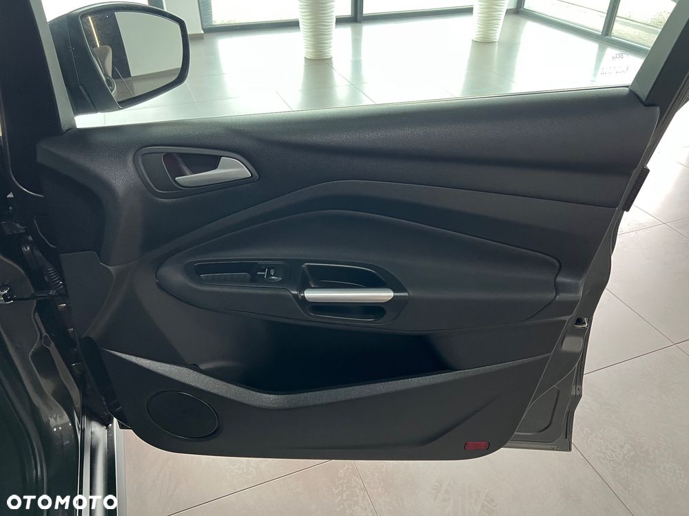 Ford C-MAX - 35