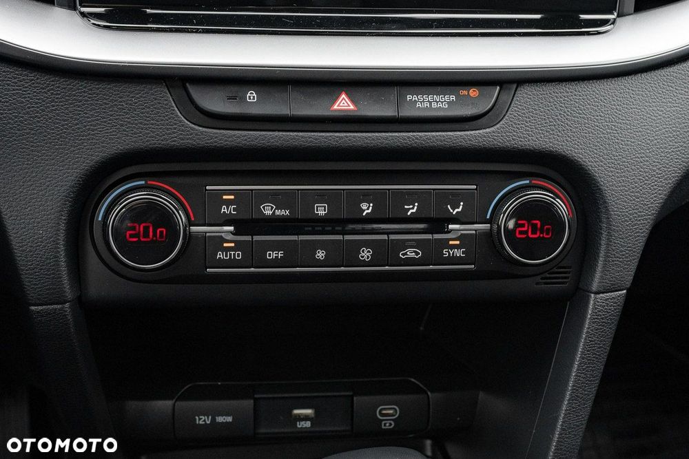 Kia Ceed 1.5 T-GDI M DCT - 15