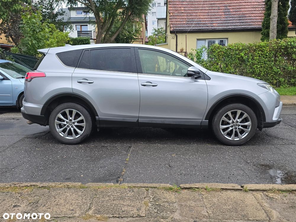 Toyota RAV4 2.0 4x4 Start&Stop CVT Executive - 4