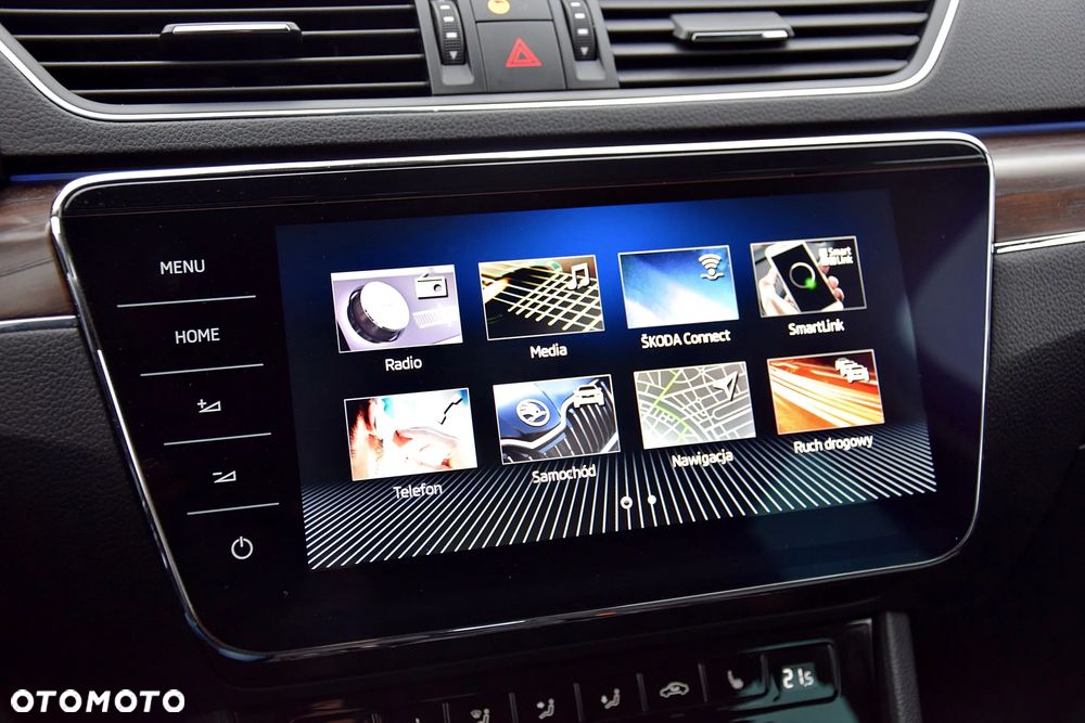 Skoda Superb 2.0 TDI 4x4 DSG Scout - 39