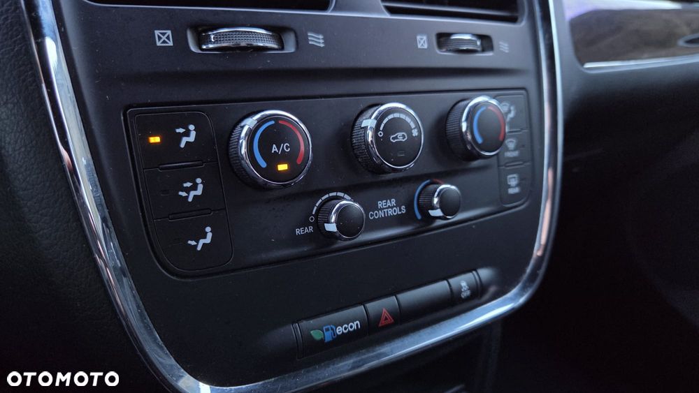 Dodge Grand Caravan 3.6 Express - 13