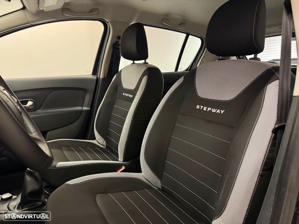 Dacia Sandero 0.9 TCe Stepway Bi-Fuel - 25
