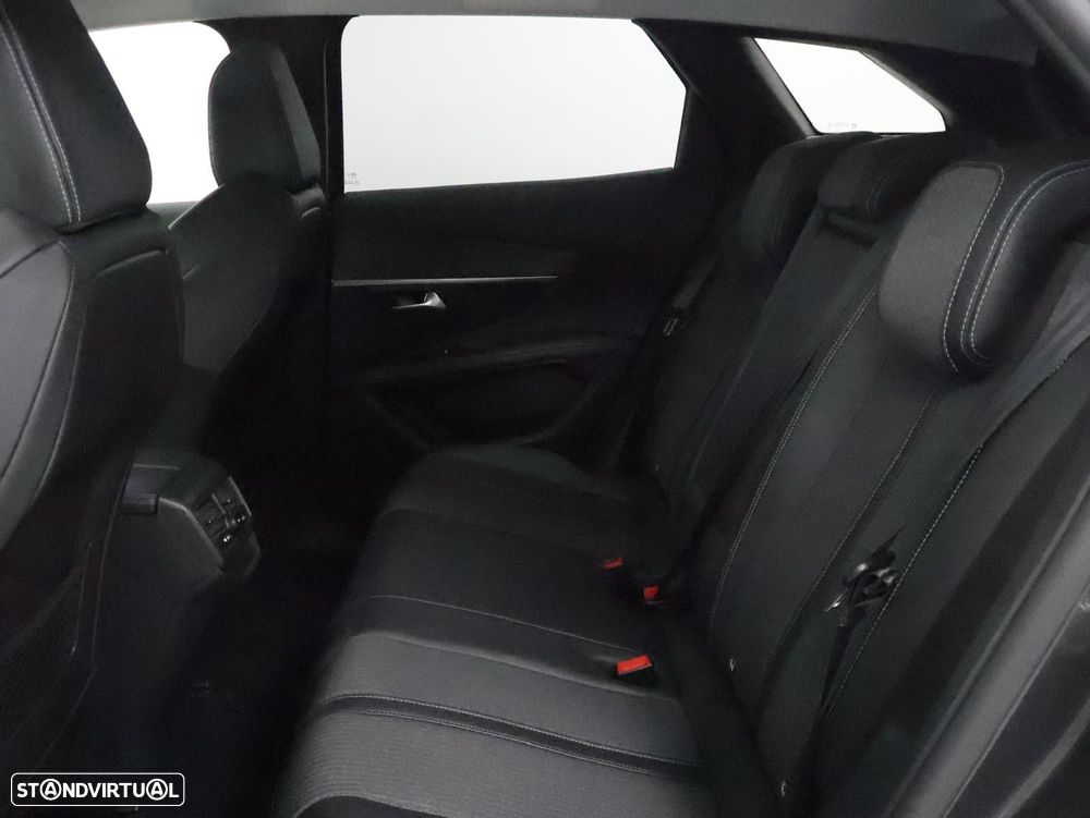 Peugeot 3008 1.5 BlueHDi Allure Pack - 5
