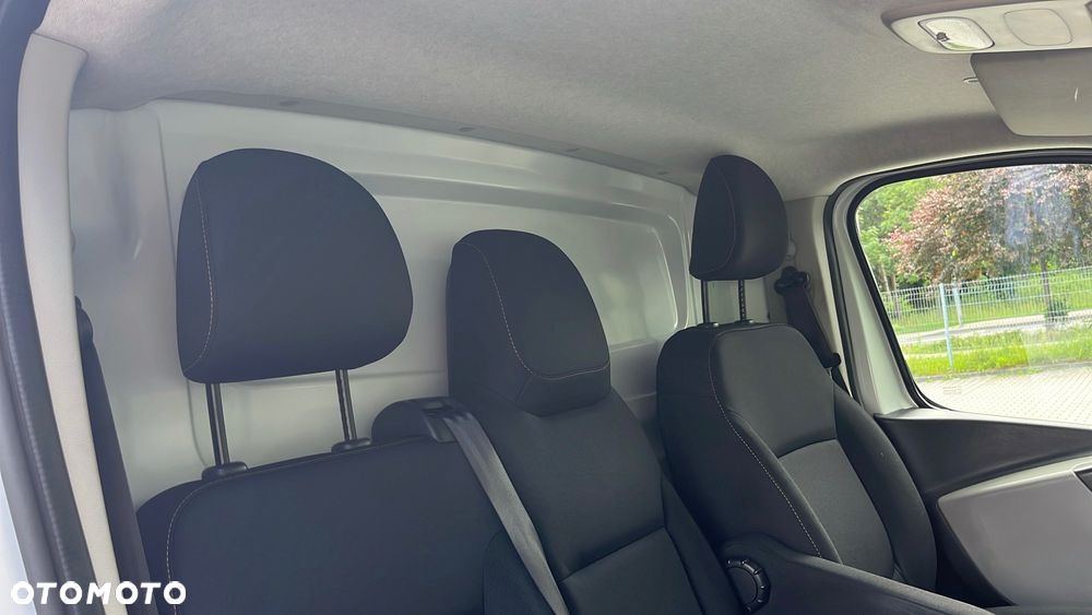 Renault Trafic - 21