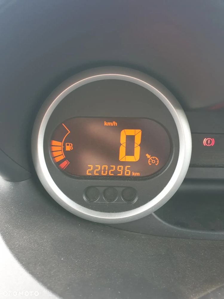 Renault Twingo 1.6 16V RS - 11