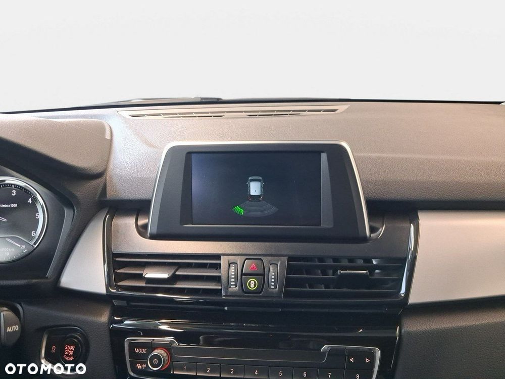 BMW Seria 2 - 18