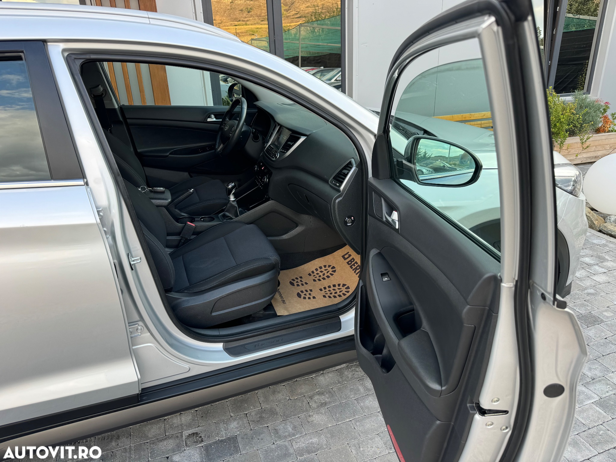 Hyundai Tucson blue 1.7 CRDi 2WD Passion - 10