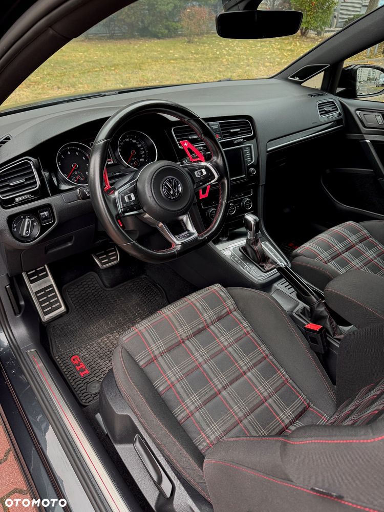 Volkswagen Golf VII 2.0 TSI BMT GTI DSG - 9