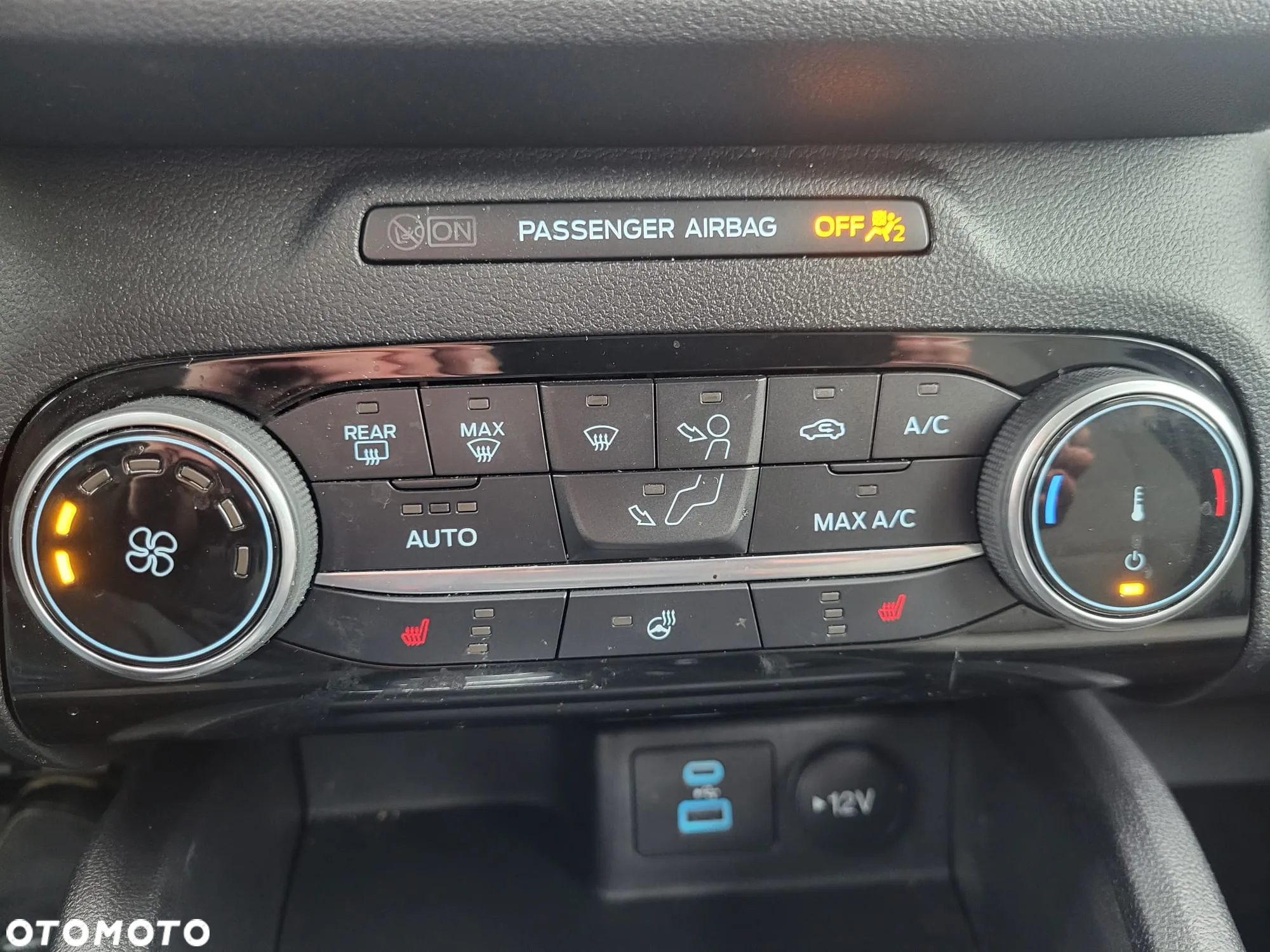 Ford Kuga - 6