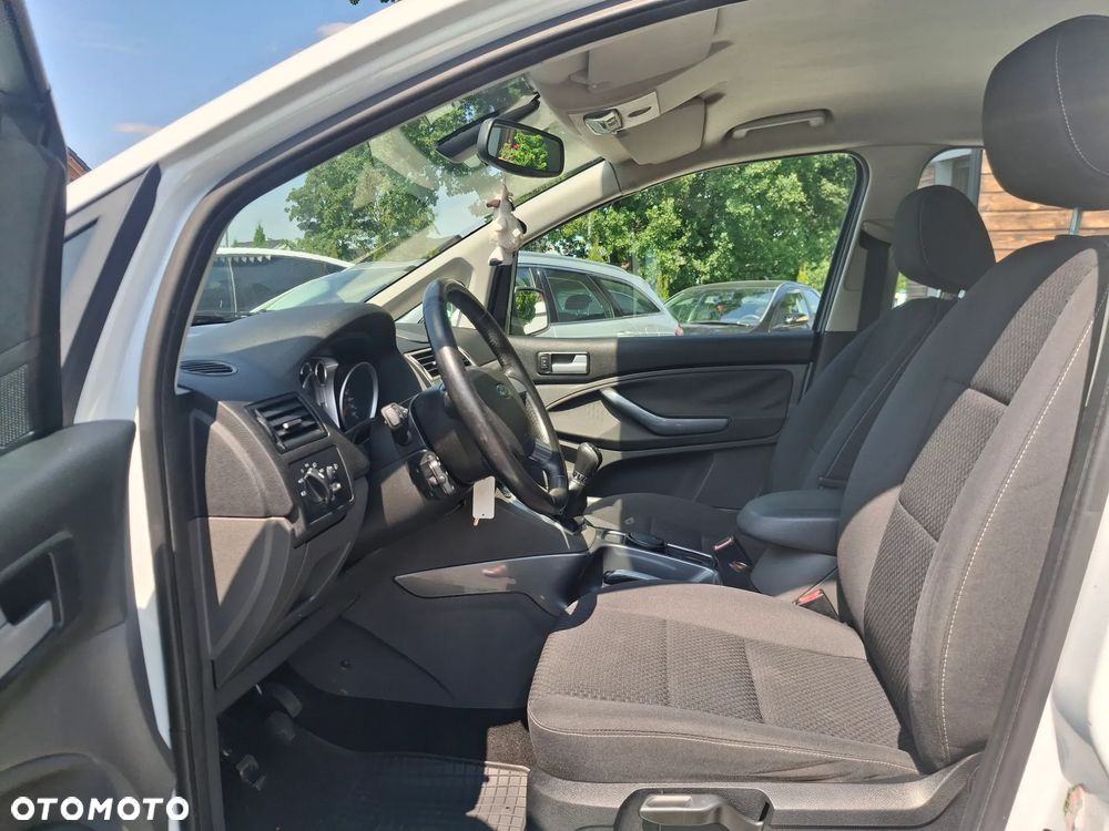 Ford C-MAX 2.0 Titanium - 25