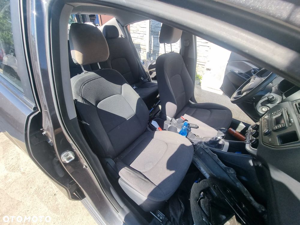 KIA RIO III 11-17 2014 r. fotel kierowcy i pasażera + kanapa tylna * - 3