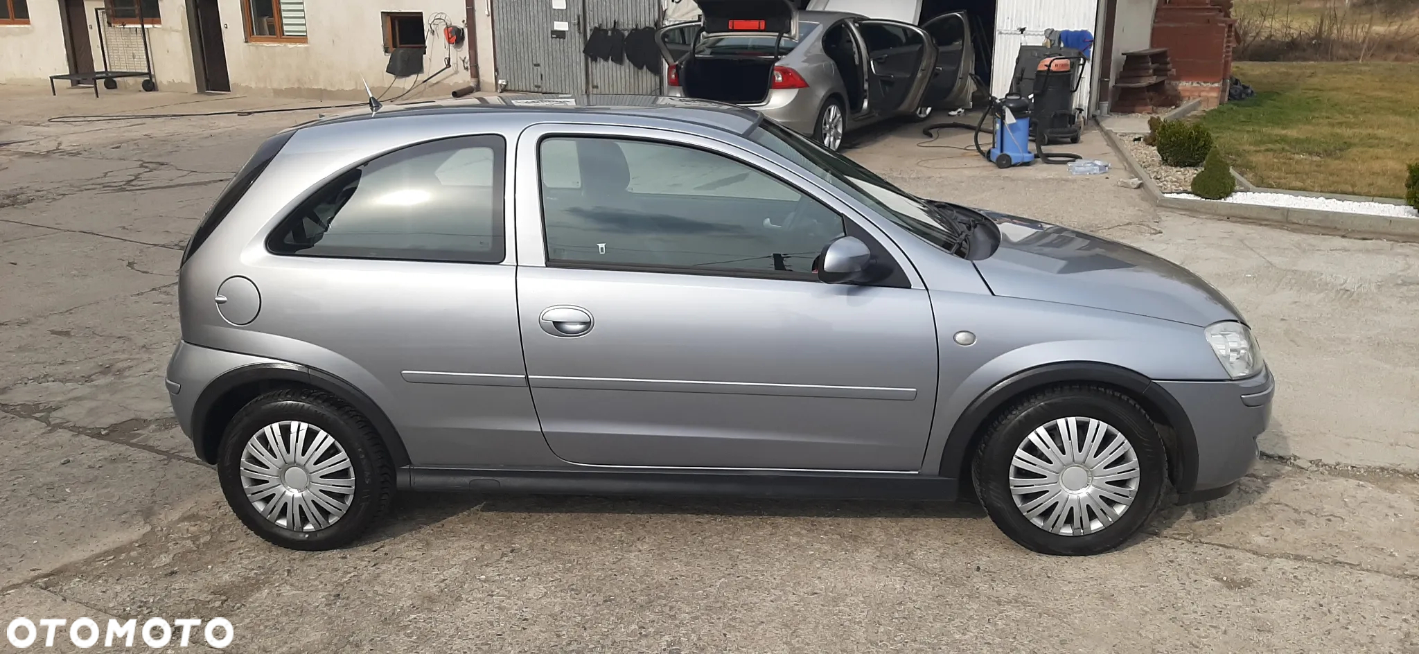 Opel Corsa - 22