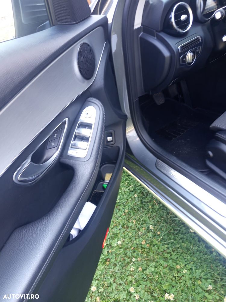 Mercedes-Benz C 180 BlueTec - 11