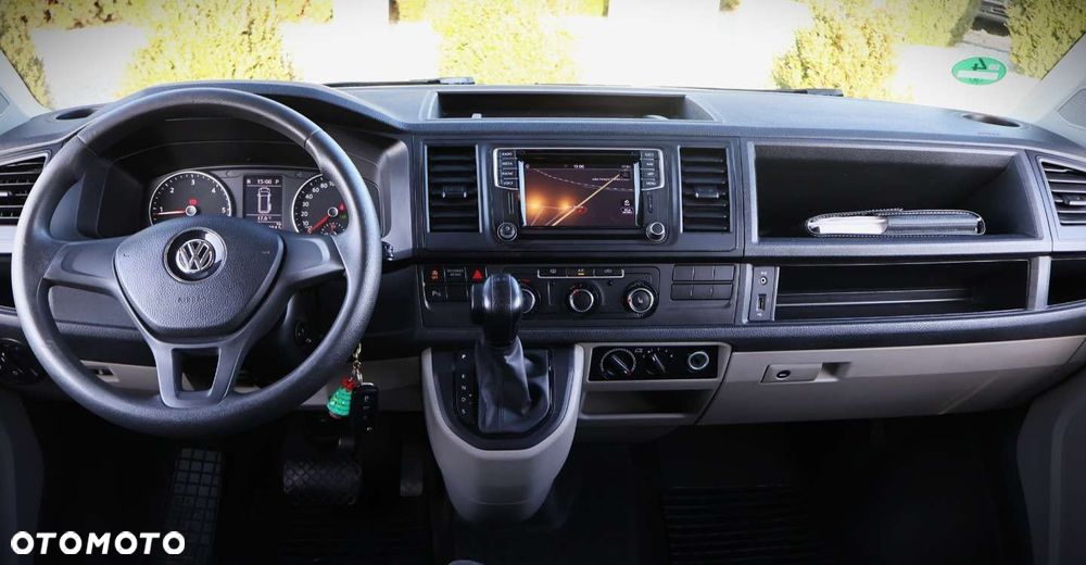 Volkswagen Transporter - 21