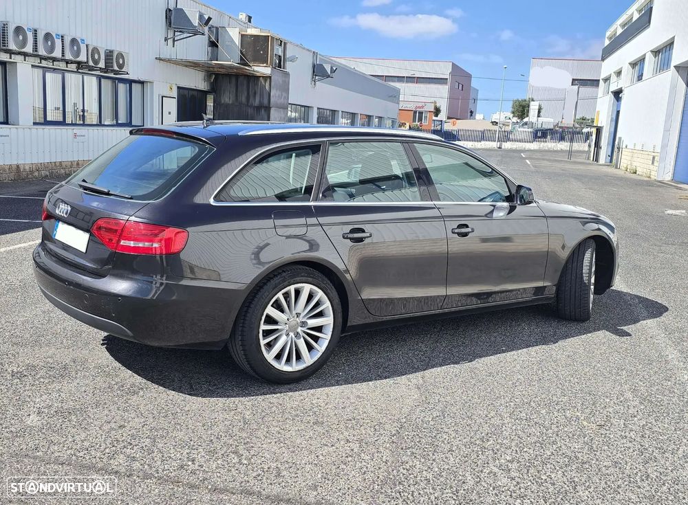 Audi A4 Avant 2.0 TDI exclusive Multitronic - 8