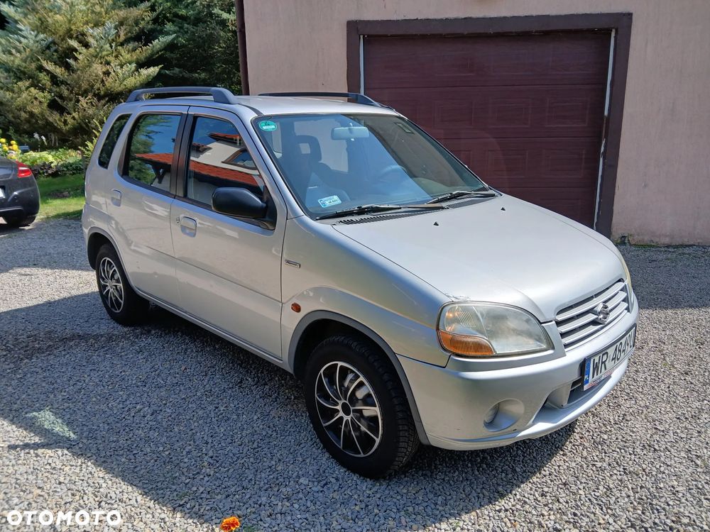 Suzuki Ignis - 2
