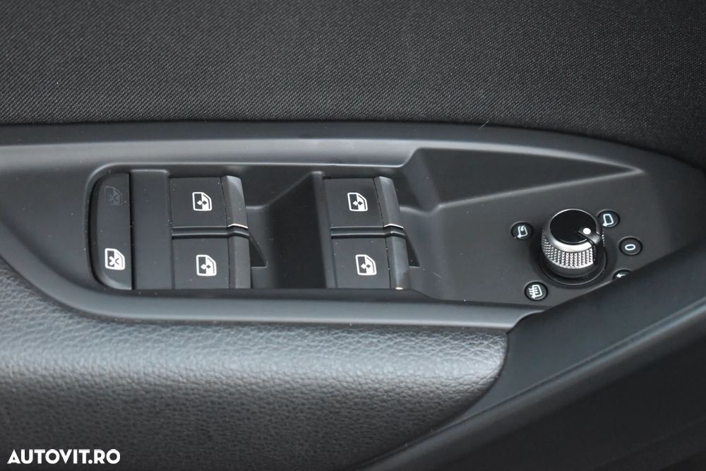 Audi Q5 40 TDI quattro S tronic sport - 35