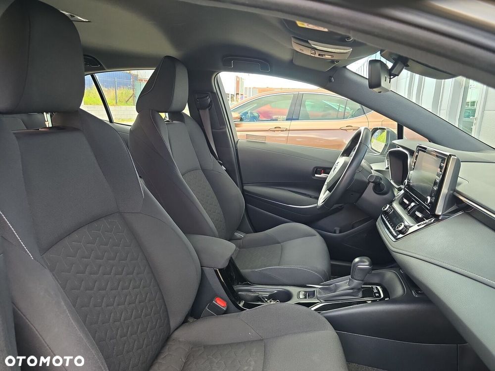 Toyota Corolla 1.8 Hybrid Comfort - 16
