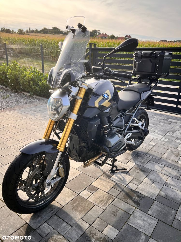 BMW R - 22