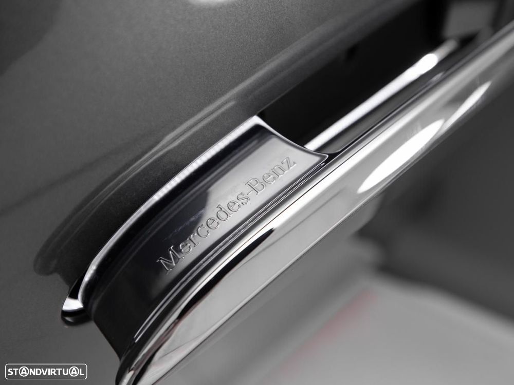 Mercedes-Benz EQE 350+ - 19