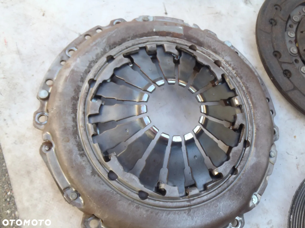 rozrusznik alternator sprężarka egr kolektor ssacy wydechowy silnik opel astra J corsa D Combo meriva B 1.3 ctdi - 19