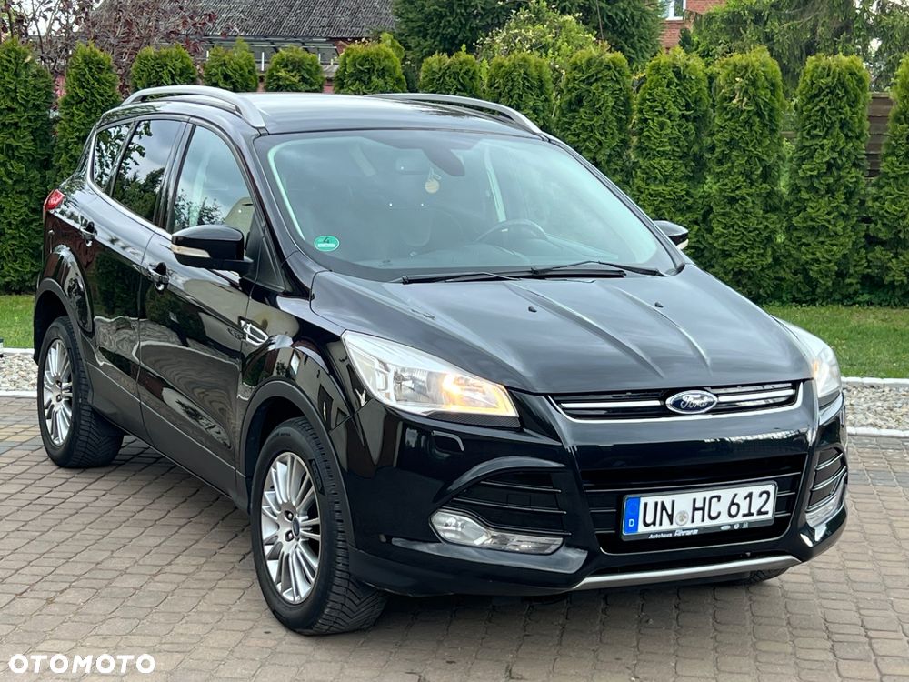 Ford Kuga - 1