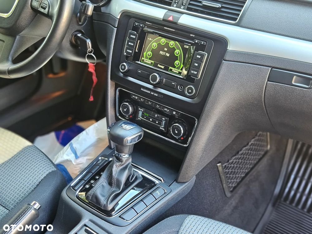 Skoda Superb 2.0 TSI Comfort DSG - 5