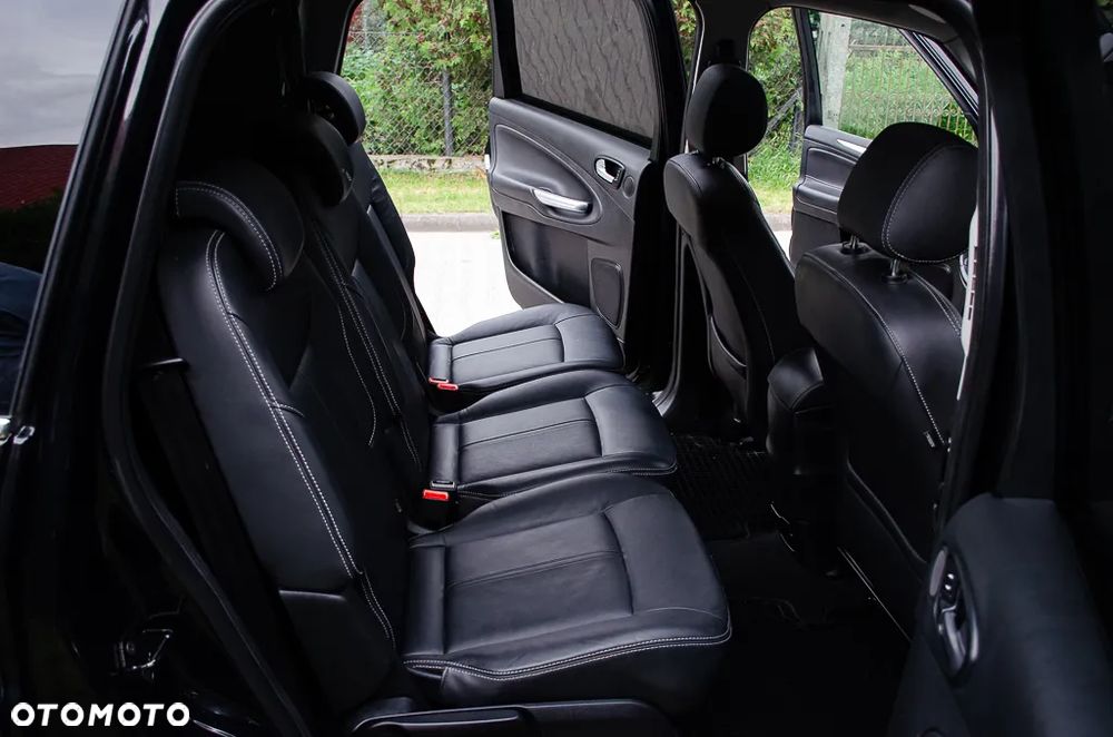 Ford S-Max 2.2 TDCi DPF Durashift-6-tronic Titanium - 25