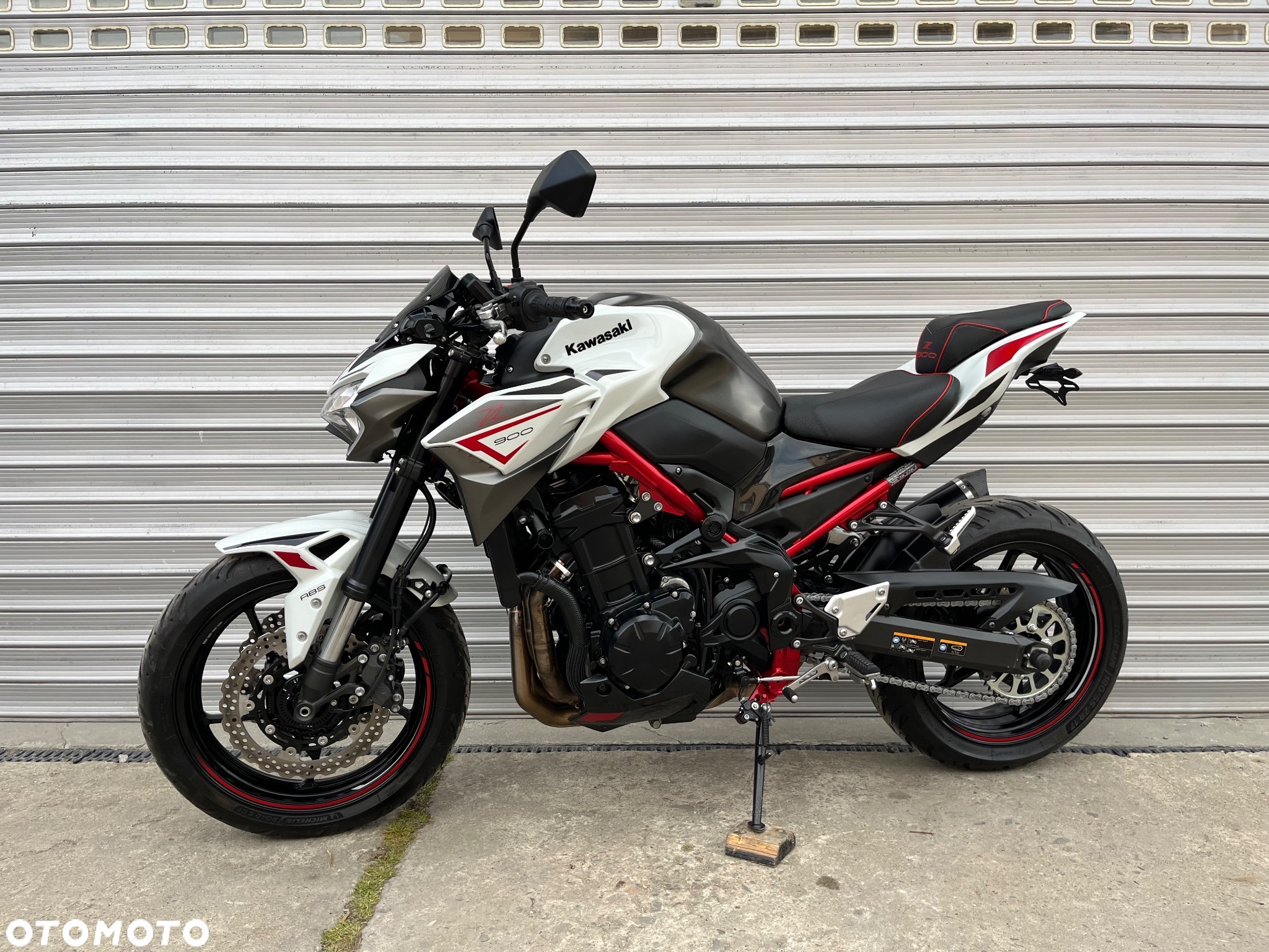 Kawasaki Z 900 - 15