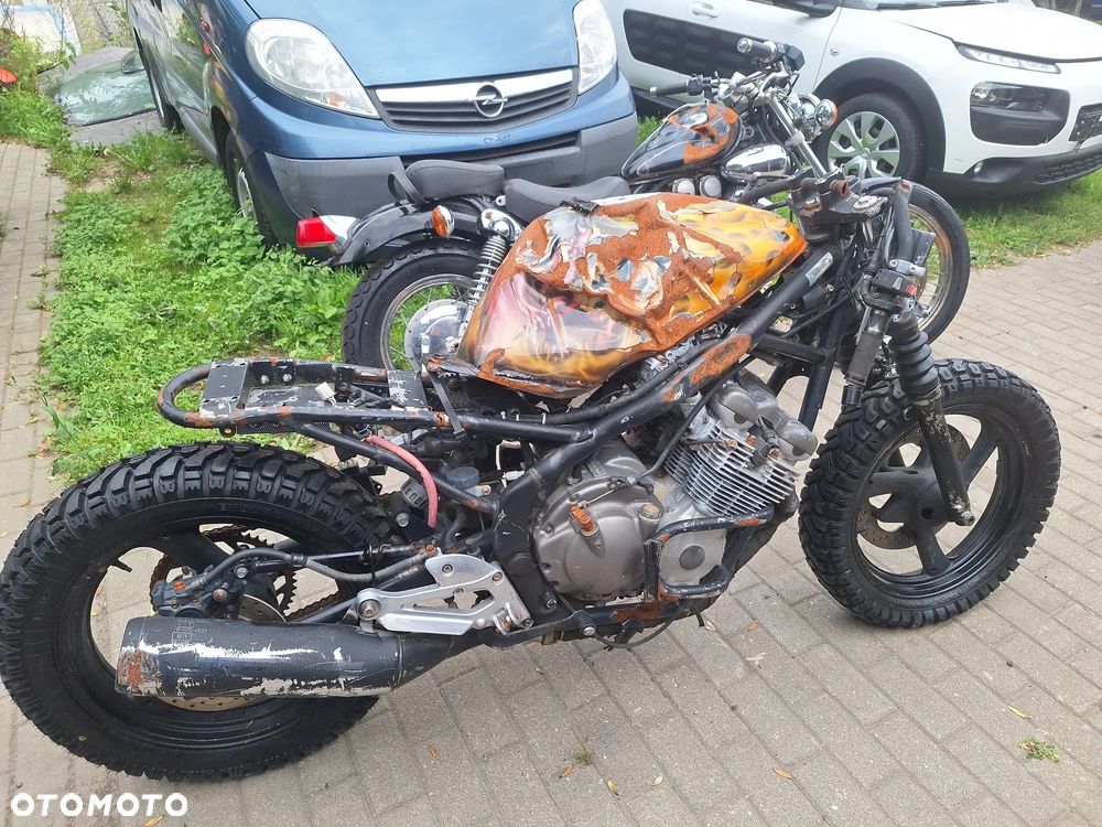 Yamaha XJ - 1
