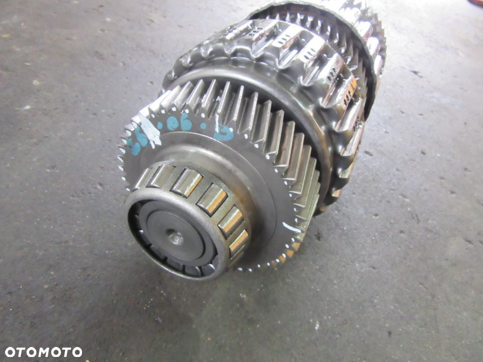Kosz wałek tryb 702908A1 702889A1 702891A1 702892A1 Case McCormick MTX ZTX XTX XTX185 XTX200 XTX215 - 2