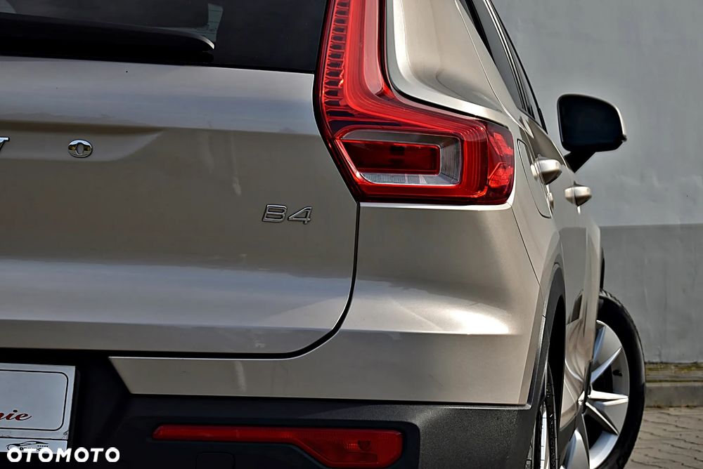 Volvo XC 40 B4 Core - 10