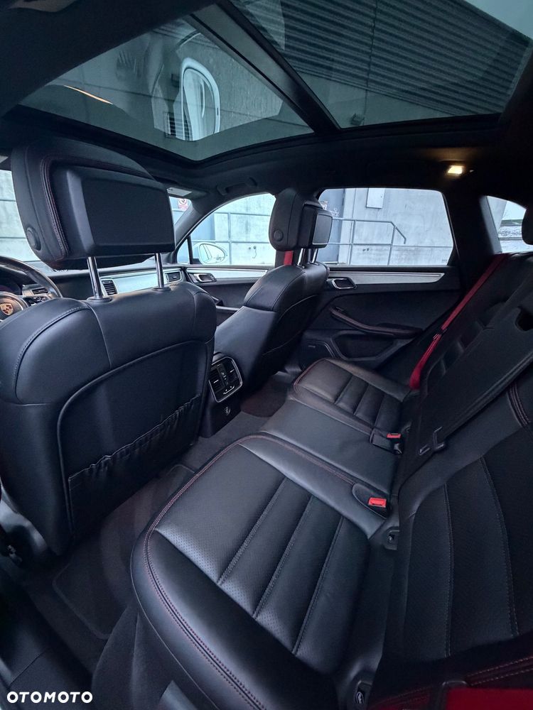 Porsche Macan GTS PDK - 23