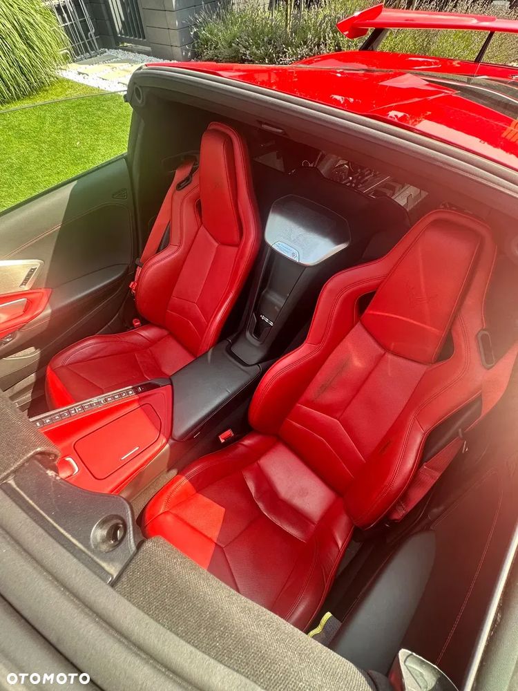 Chevrolet Corvette - 19