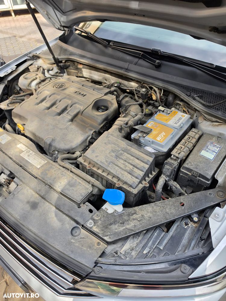 Volkswagen Passat 2.0 TDI DSG Comfortline - 8