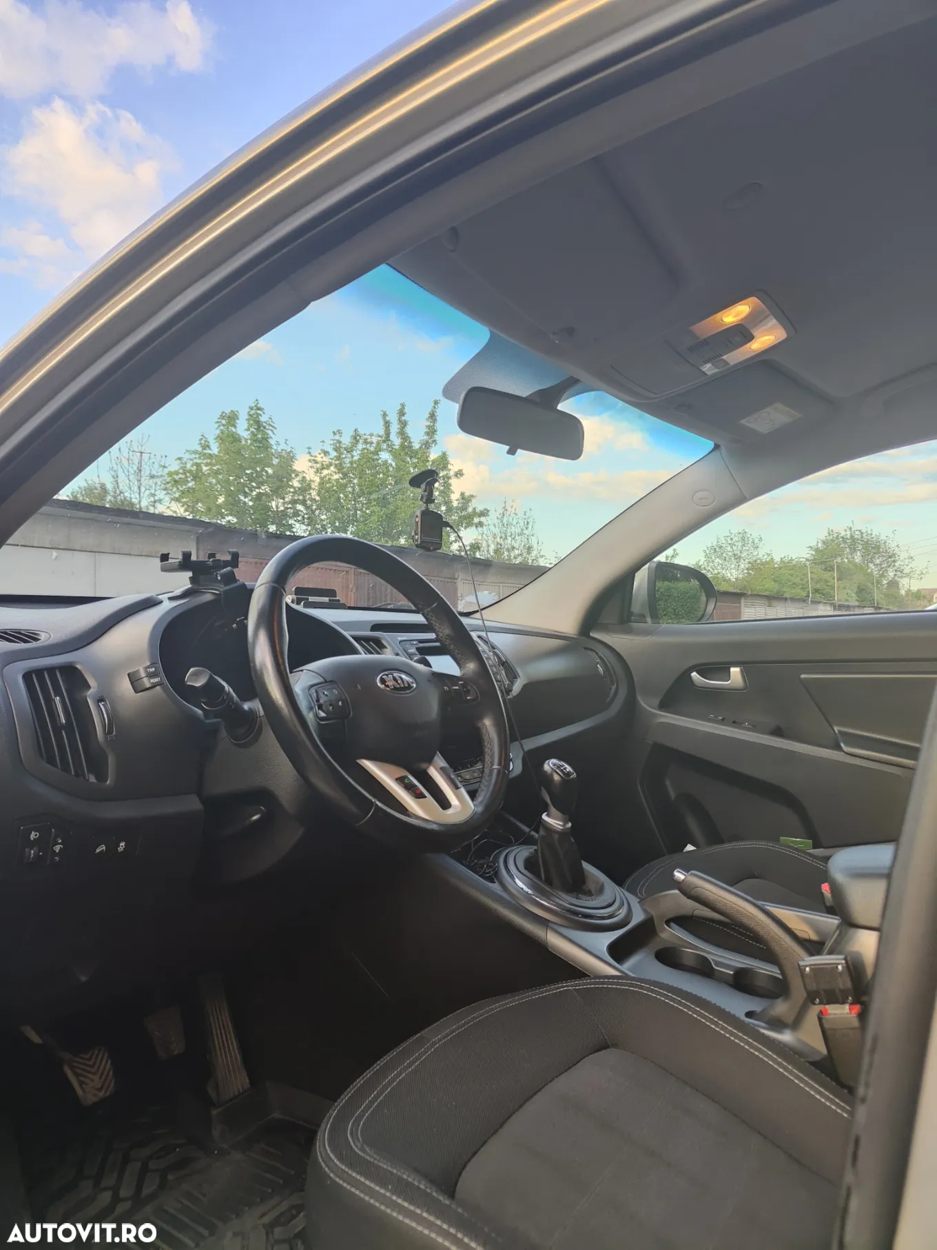 Kia Sportage 1.6 GSL MT 4x2 PREMIUM - 9