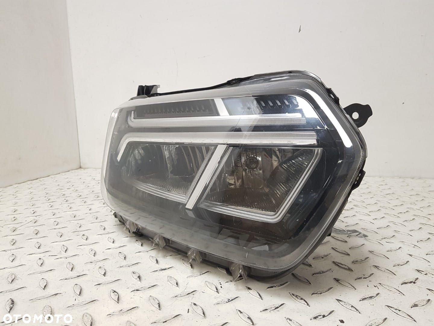 DACIA DUSTER 2 II LIFT 21- LAMPA PRAWA PRZEDNIA PRAWY PRZÓD  LED 260101613R EUROPA ORYGINAŁ - 3